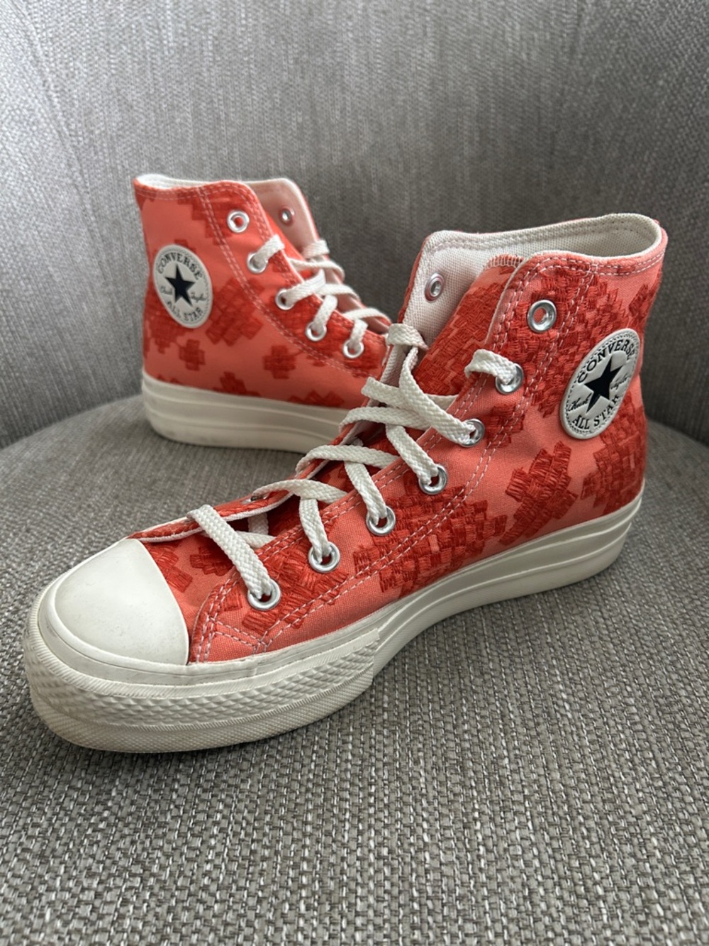 Converse Chuck Taylor All Star Lift Platform Tonal Embroidery - Picture 6 of 7